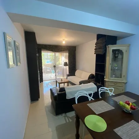Apartment Limnaria Gardens
