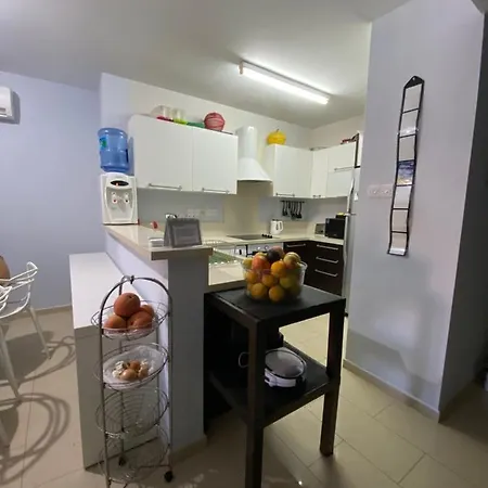 דירה Limnaria Gardens