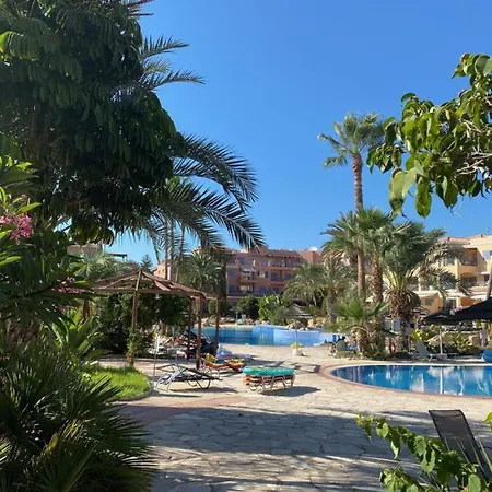 Limnaria Gardens Apartment Paphos