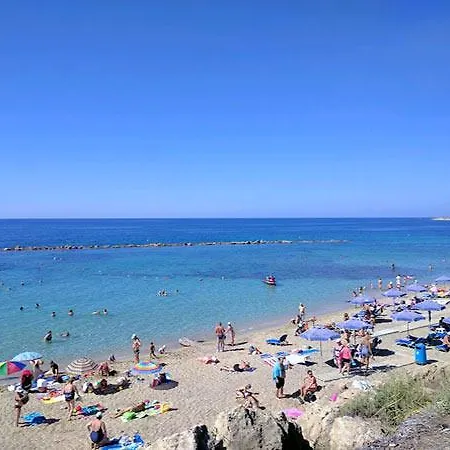 Limnaria Gardens * Paphos
