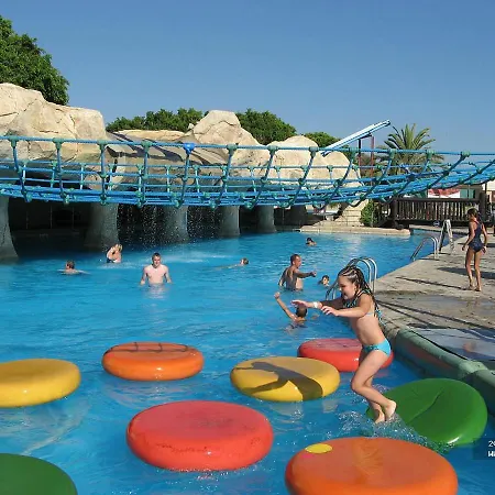 Limnaria Gardens דירה *